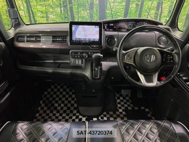Honda N BOX CUSTOM 2019-03 219796-1