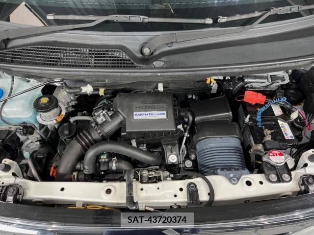 Honda N BOX CUSTOM 2019-03 219796-18