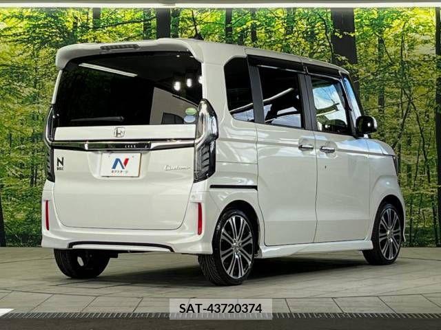 Honda N BOX CUSTOM 2019-03 219796-17