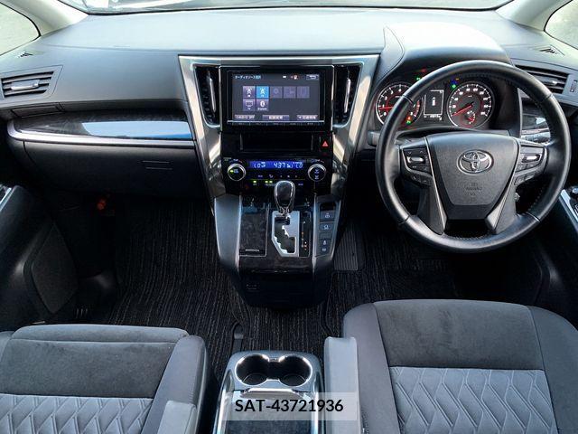 Toyota ALPHARD 2018-02 299417-2
