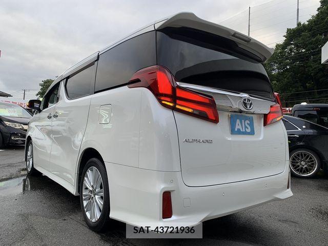 Toyota ALPHARD 2018-02 299417-7