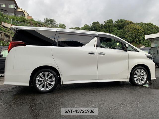 Toyota ALPHARD 2018-02 299417-5