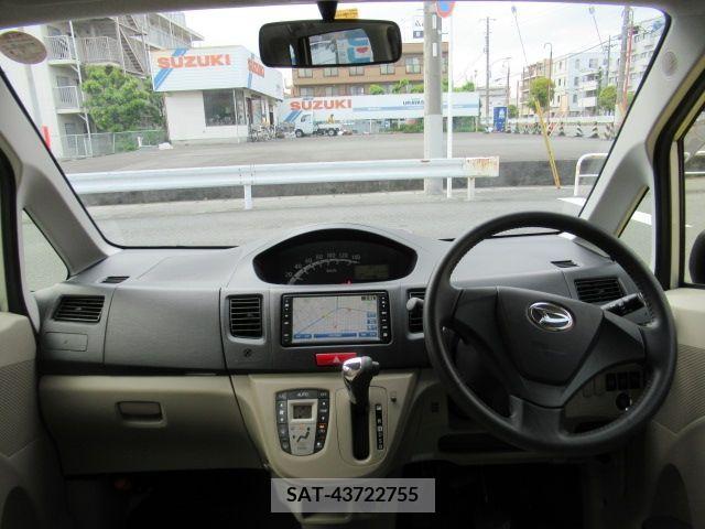 Daihatsu MOVE 2012-01 334979-1