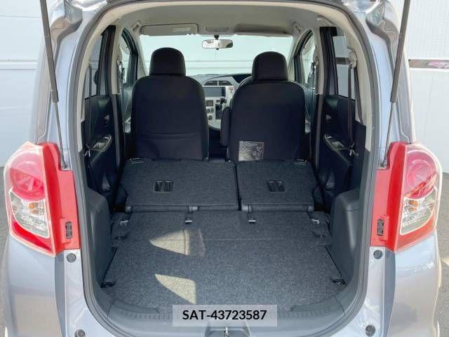 Toyota RACTIS 2009-06 282643-10