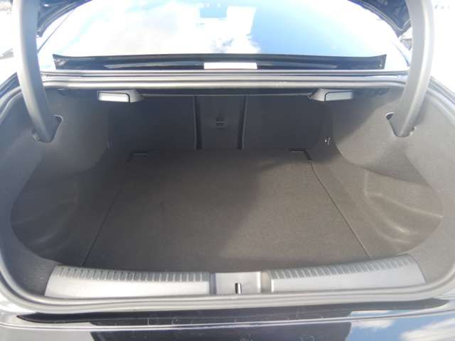 Mercedes Benz CLA-CLASS 2022-10 21516-27
