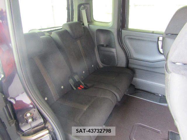 Honda N BOX CUSTOM 2019-02 210884-3