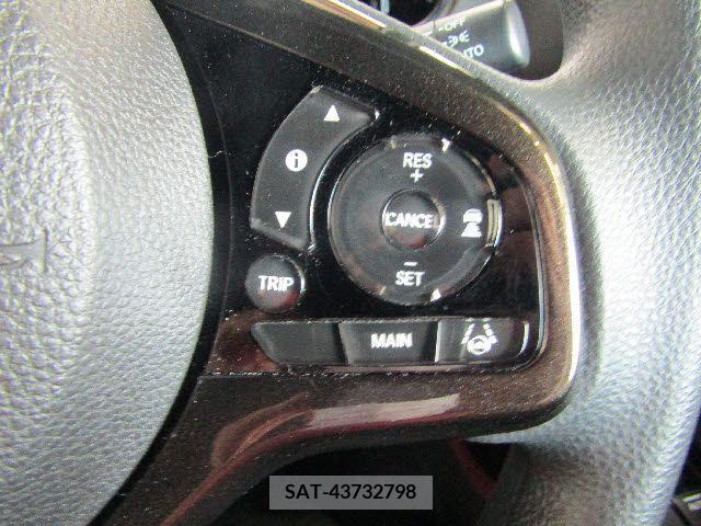 Honda N BOX CUSTOM 2019-02 210884-16