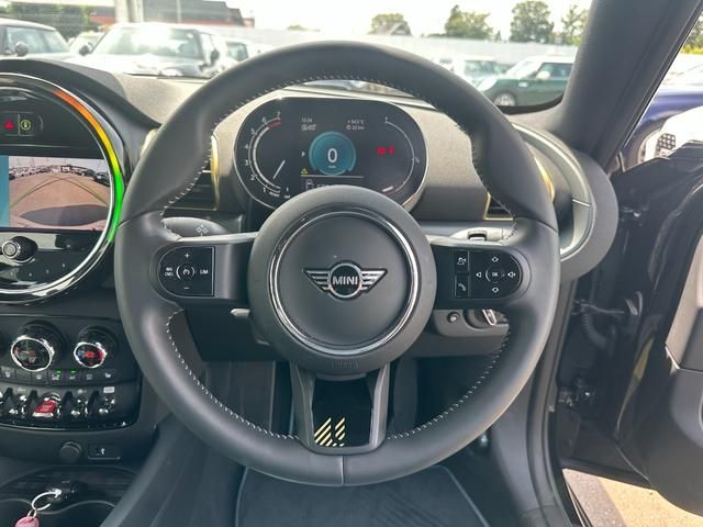 Bmw MINI 2023-04 10794-20