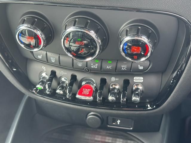 Bmw MINI 2023-04 10794-23
