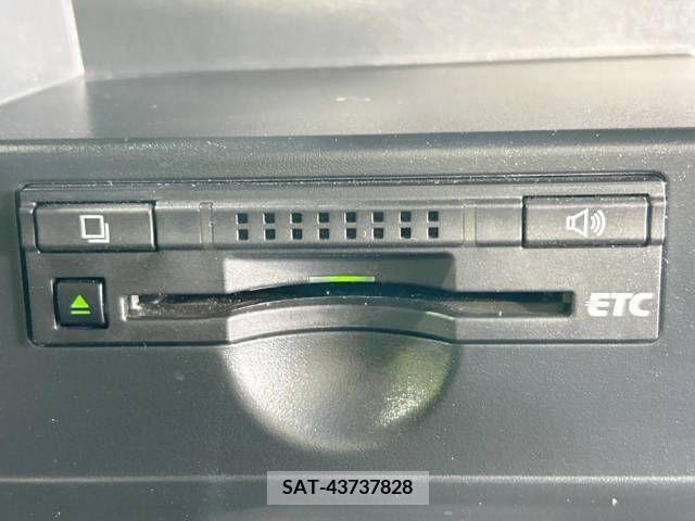 Toyota ESTIMA 2016-01 297339-6
