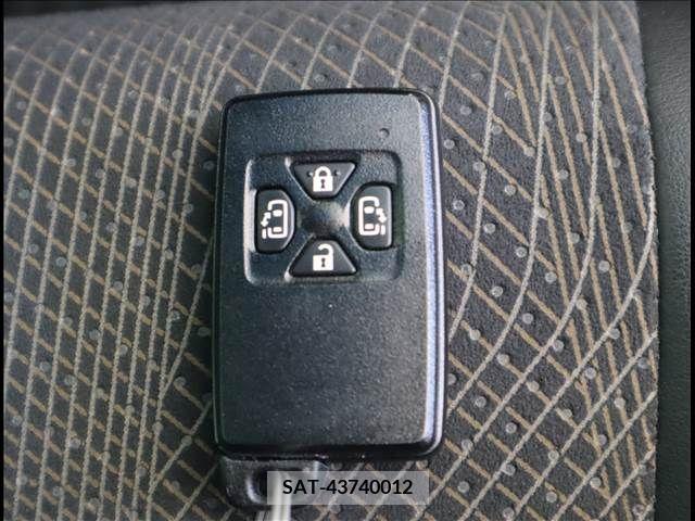 Toyota ESTIMA 2016-10 221097-13