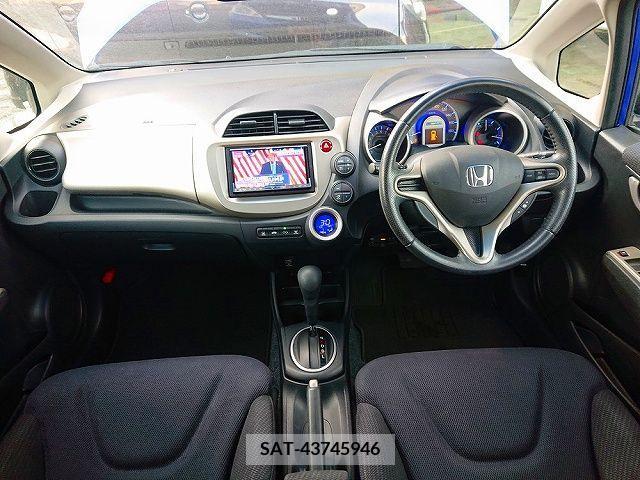 Honda FIT HYBRID 2011-12 234894-1