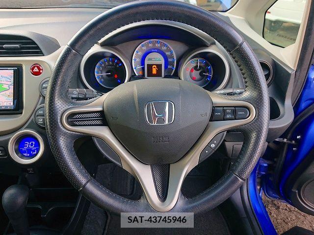 Honda FIT HYBRID 2011-12 234894-13