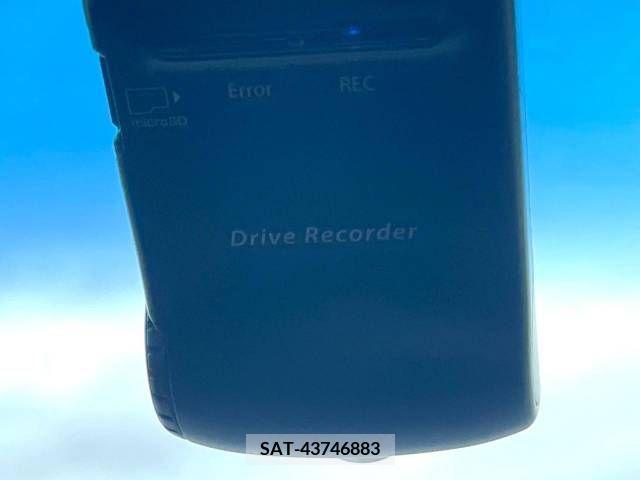 Nissan ELGRAND 2014-06 330277-10