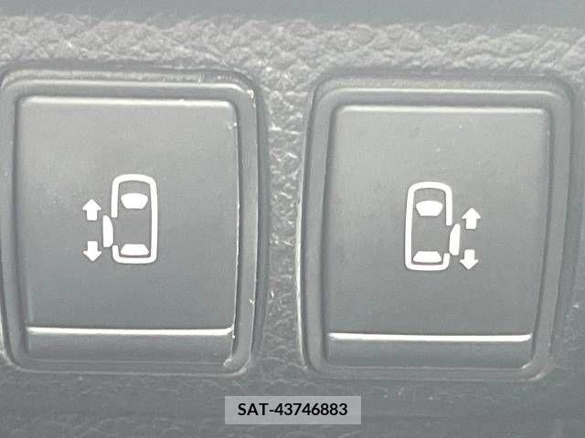 Nissan ELGRAND 2014-06 330277-6