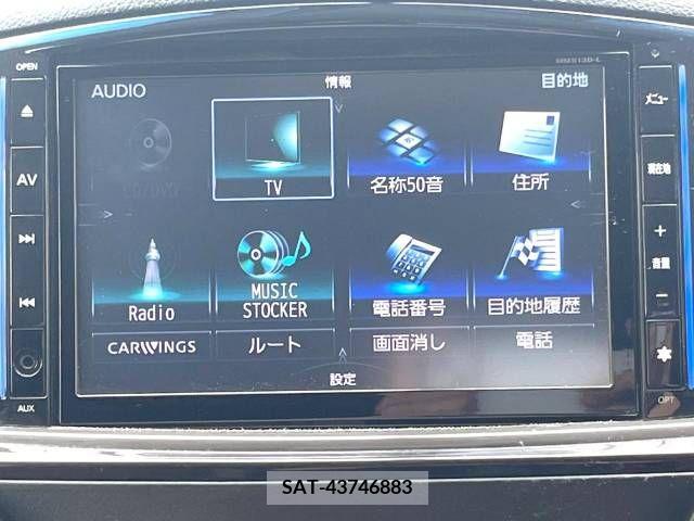 Nissan ELGRAND 2014-06 330277-4