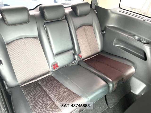Nissan ELGRAND 2014-06 330277-13