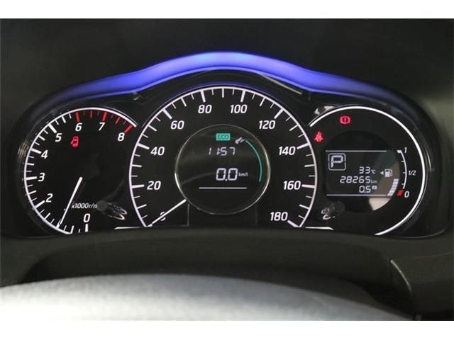 Nissan NOTE 2015-02 6753-8