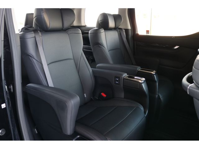 Toyota ALPHARD HYBRID 2022-09 19299-26
