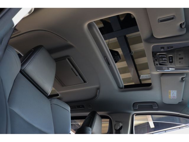 Toyota ALPHARD HYBRID 2022-09 19299-24