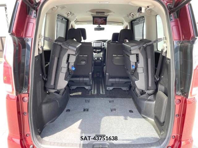 Nissan SERENA 2019-03 386488-13