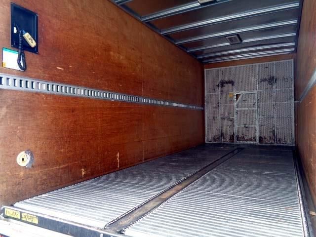 Isuzu ELF TRUCK 2012-04 23639-10