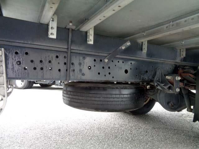 Isuzu ELF TRUCK 2012-04 23639-14