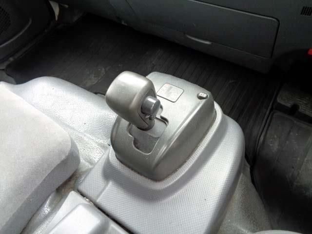 Isuzu ELF TRUCK 2012-04 23639-6