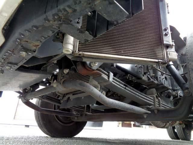 Isuzu ELF TRUCK 2012-04 23639-13