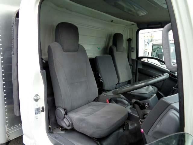 Isuzu ELF TRUCK 2012-04 23639-4