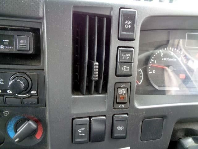 Isuzu ELF TRUCK 2012-04 23639-7