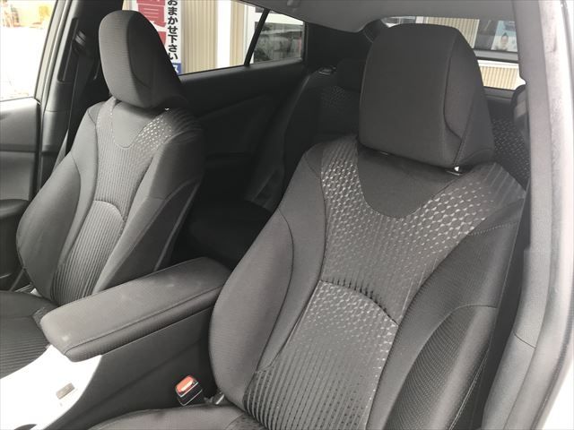 Toyota PRIUS 2016-07 7708-11