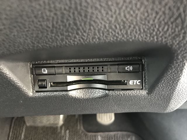 Toyota PRIUS 2016-07 7708-26