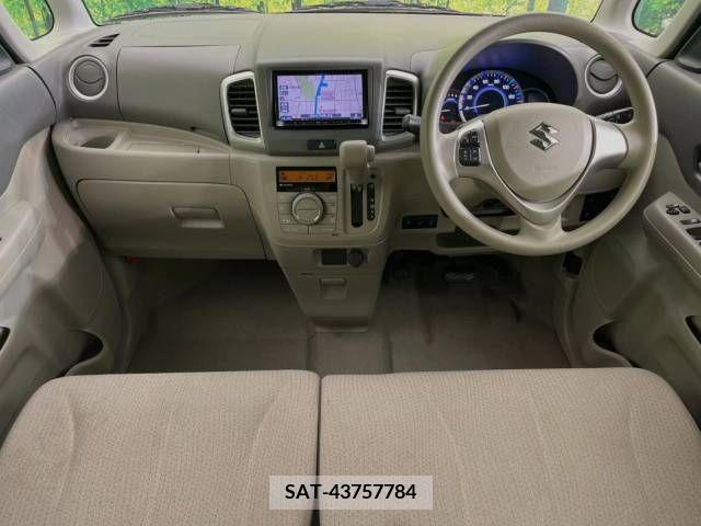 Suzuki SPACIA 2015-06 368462-1