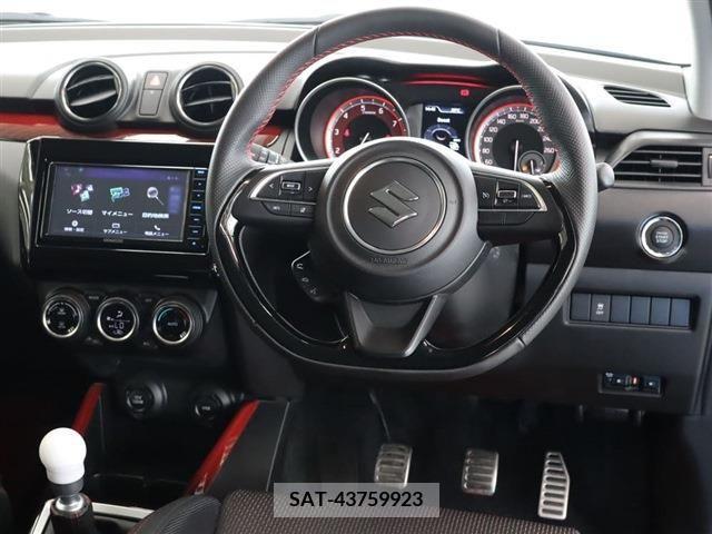 Suzuki SWIFT 2023-08 320839-1