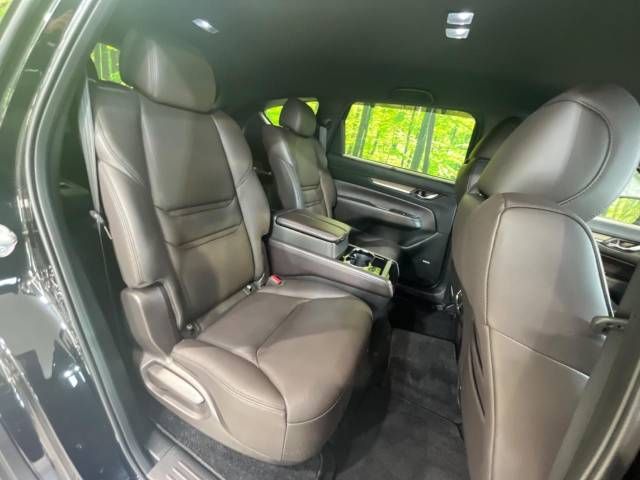 Mazda CX-8 2018-06 22815-10