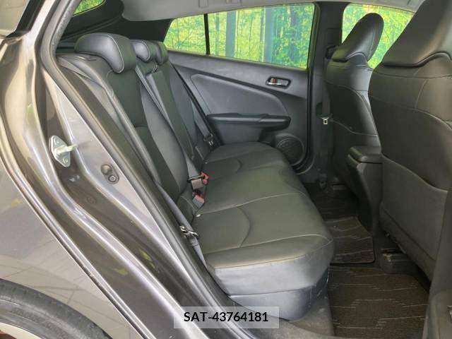 Toyota PRIUS 2019-05 281793-9