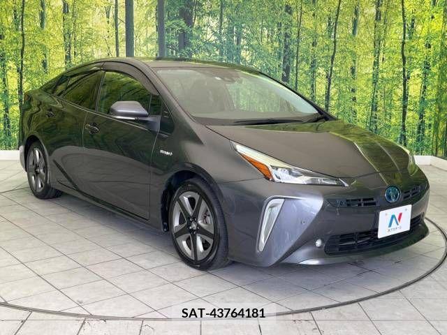 Toyota PRIUS 2019-05 281793-16