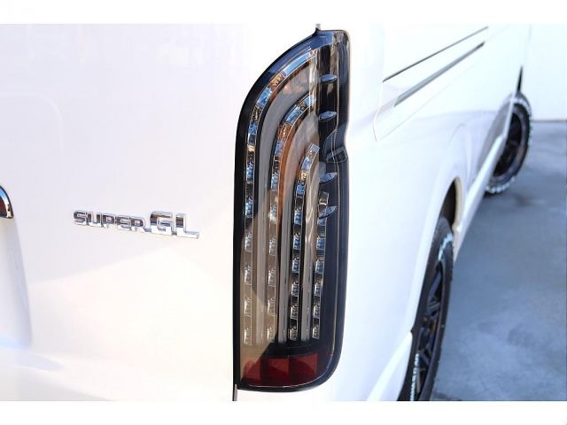 Toyota HIACE VAN 2022-01 18175-15