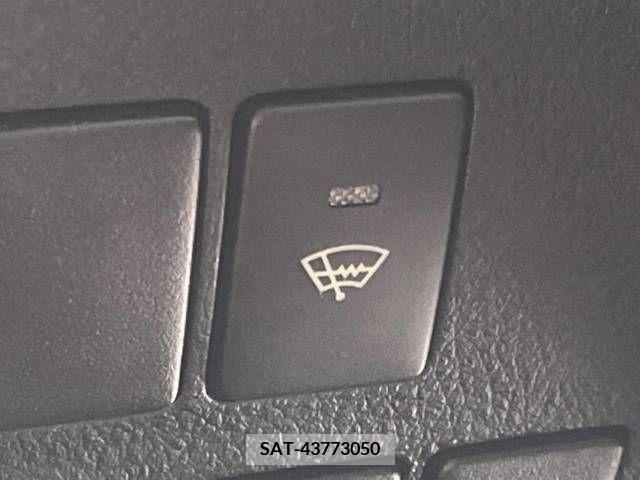 Toyota VELLFIRE 2016-06 240763-6