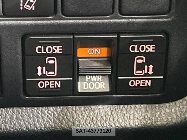 Toyota ESQUIRE 2018-09 215351-5
