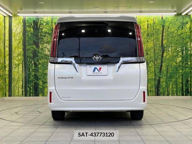 Toyota ESQUIRE 2018-09 215351-16
