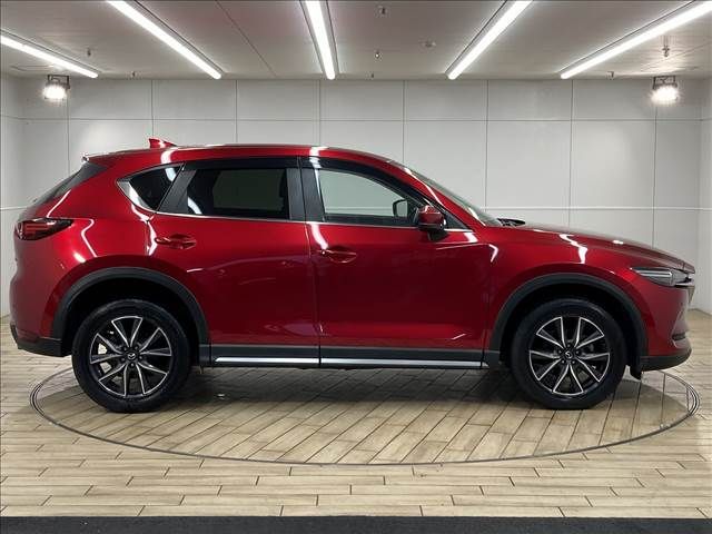 Mazda CX-5 2017-03 11914-16