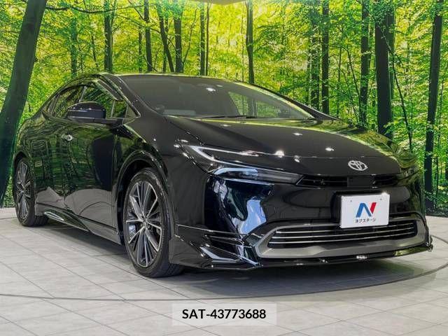 Toyota PRIUS 2023-02 366459-16
