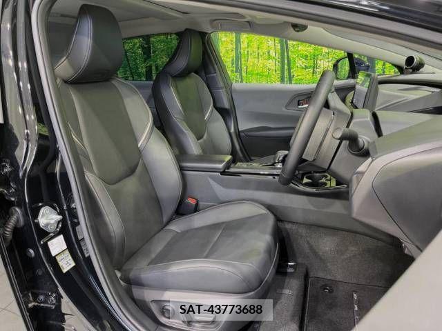 Toyota PRIUS 2023-02 366459-8