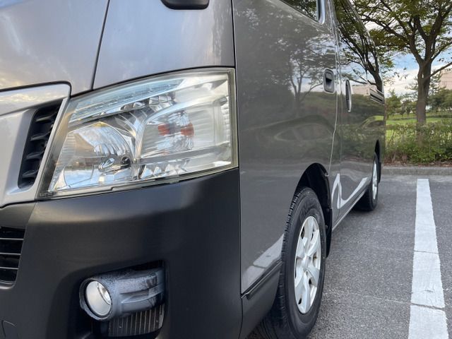Nissan NV350 Caravan 2012-10 9506-15