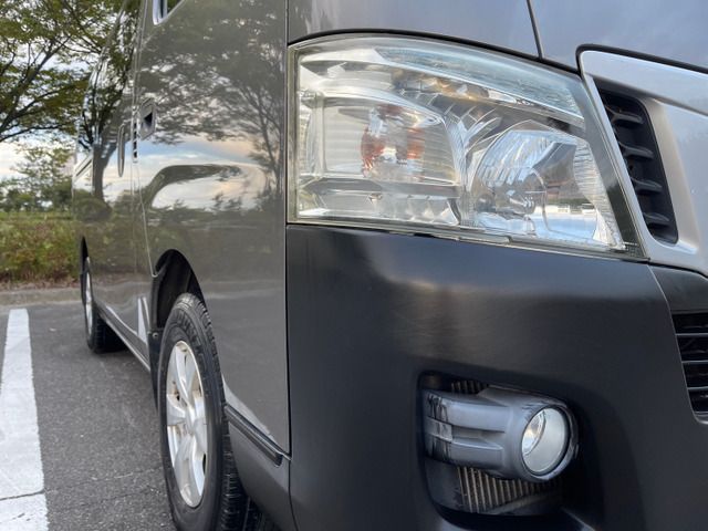 Nissan NV350 Caravan 2012-10 9506-13
