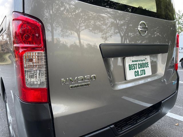 Nissan NV350 Caravan 2012-10 9506-18
