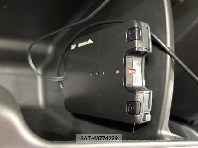 Suzuki SWIFT 2017-03 231363-6