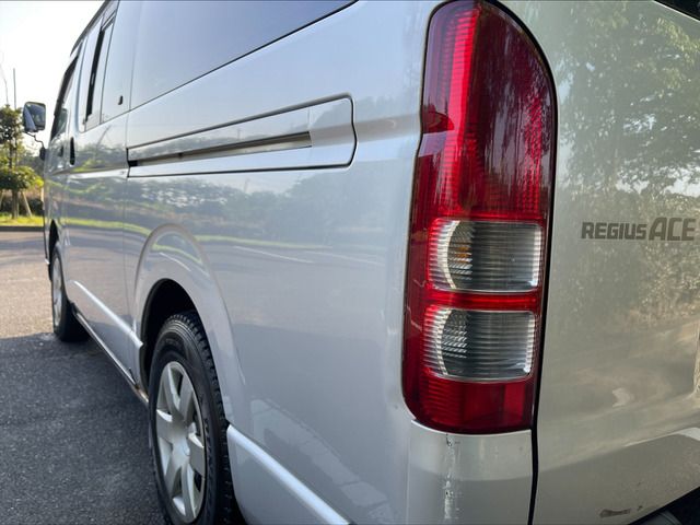 Toyota REGIUSACE VAN 2009-05 4350-18